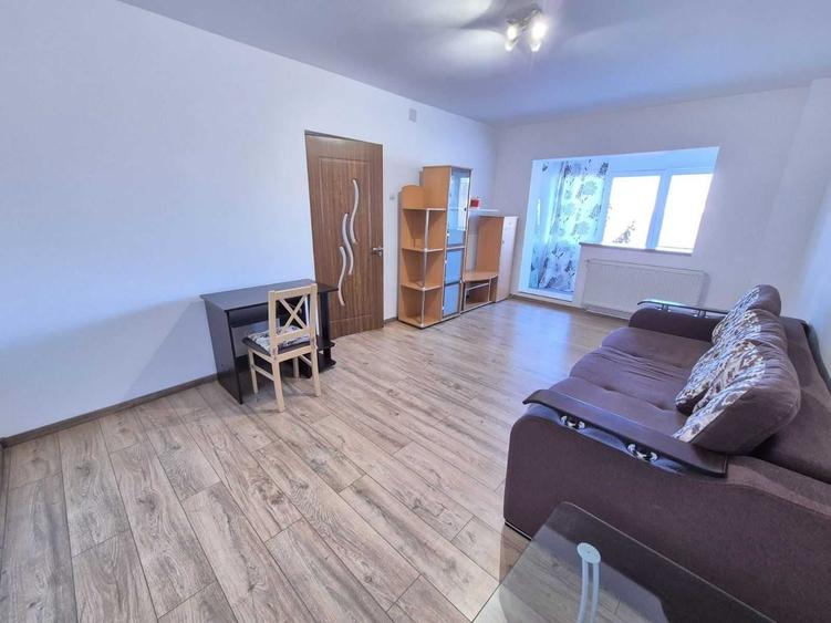 Apartament cu 2 camere decomandat în Drumul Carului