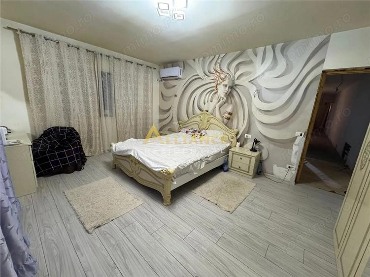Casă cu 7 camere cu Piscina în Jilava