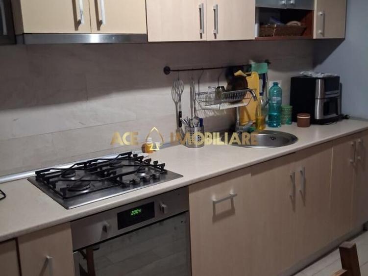 Apartament cu 3 camere decomandat, mobilat în Dudești