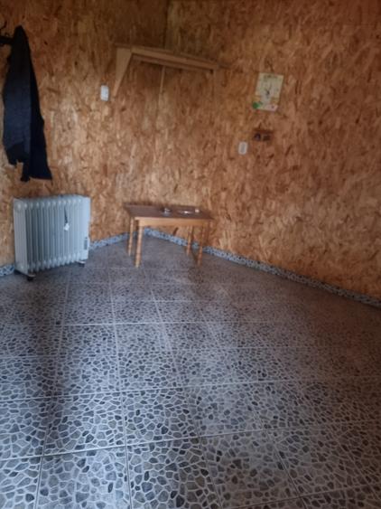 Casă individuală cu 6 camere cu Canalizare în Iaslovăț