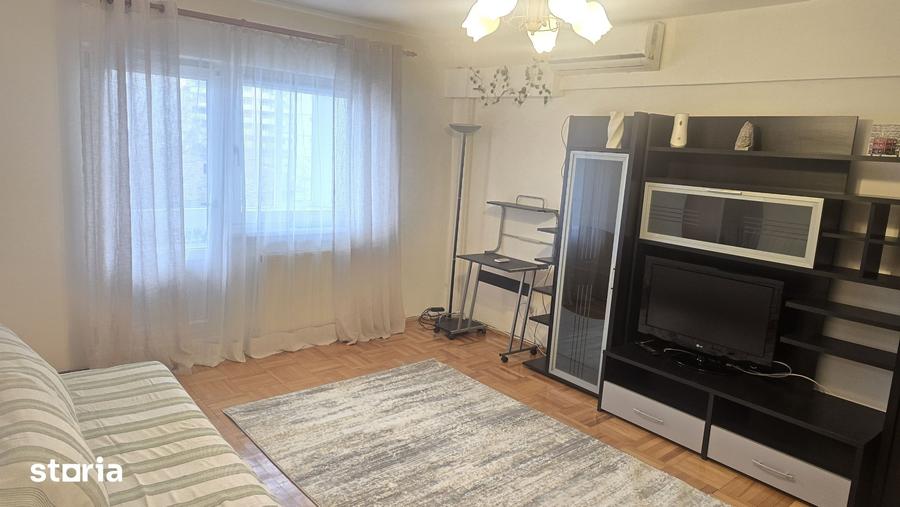 Apartament cu 2 camere decomandat în 22 Decembrie