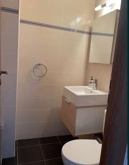 Apartament cu 3 camere decomandat în Doamna Ghica