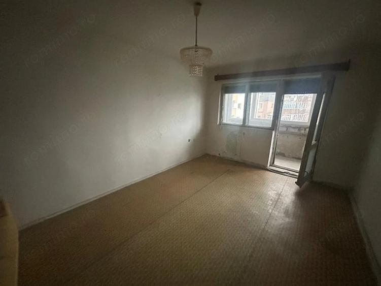 Apartament cu 2 camere decomandat în Ampoi 2