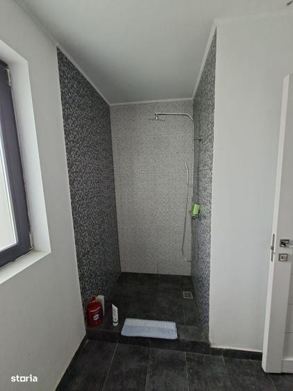 Casă cu 3 camere în Măcărești