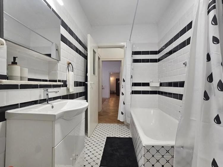 Apartament cu 4 camere semidecomandat în Dorobanți
