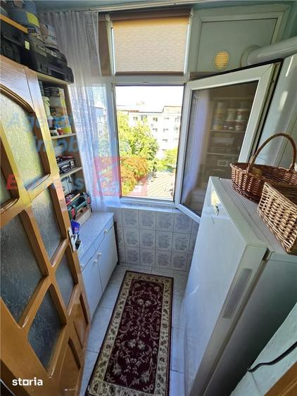Apartament cu 2 camere decomandat în Mircea cel Bătrân