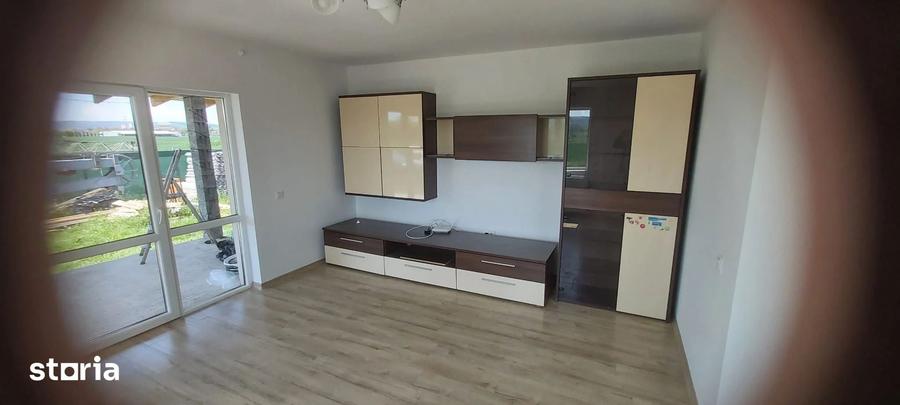 Apartament cu 2 camere decomandat în Sâncraiu de Mureș