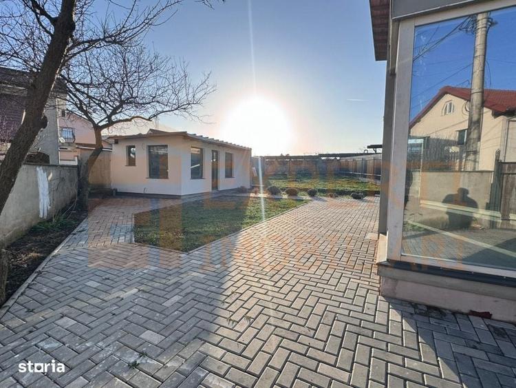 Casă cu 4 camere în Central