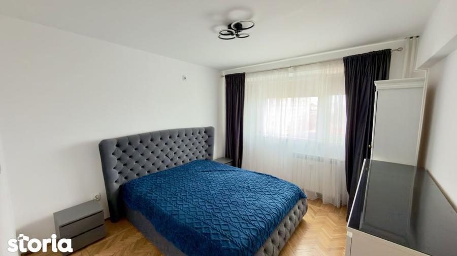 Apartament cu 3 camere, mobilat în Vitan