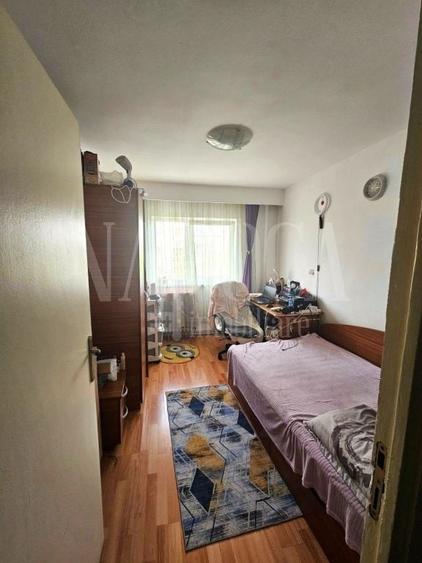 Apartament cu 4 camere decomandat în Mărăști