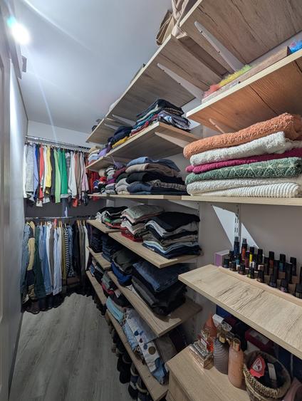 Apartament modern de 2 camere cu 2 parcări incluse – Zona Răzoare Vivo - 15
