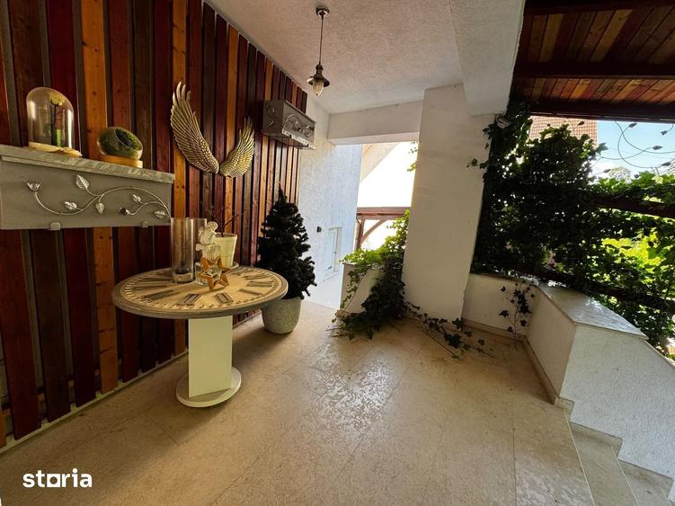 Casă cu Teren 608 Mp în Sub Arini