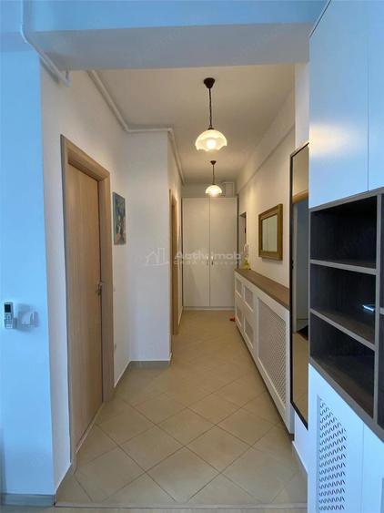 Apartament cu 2 camere semidecomandat, mobilat în Dămăroaia