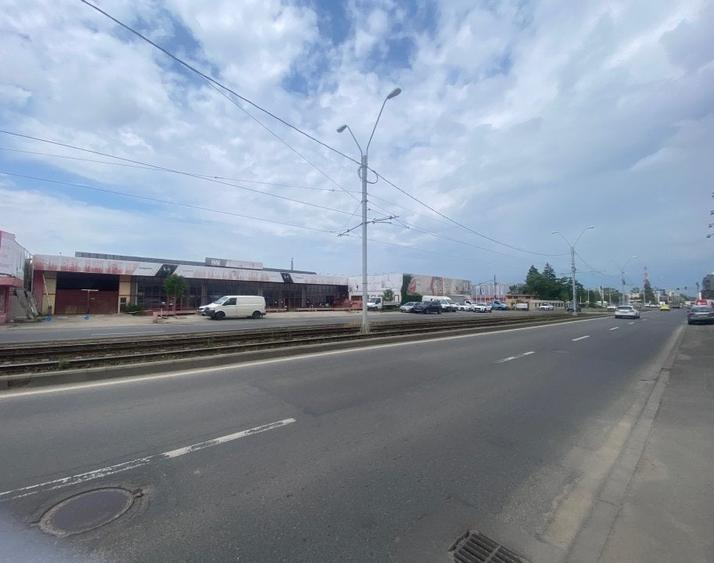 Spațiu comercial, de 3,186 mp, în Păcii