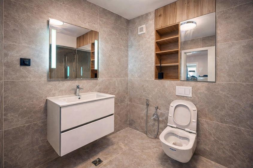 Apartament cu 2 camere decomandat în Centru Civic