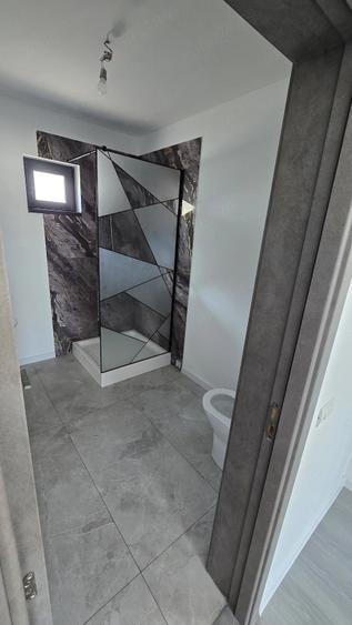 Casă cu Teren 300 Mp în Cobadin