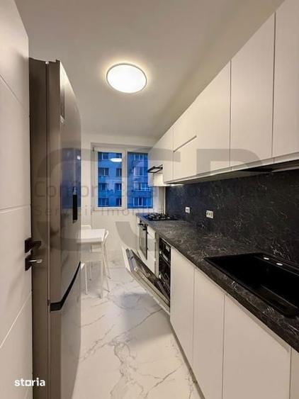Apartament cu 3 camere semidecomandat, mobilat în Pantelimon