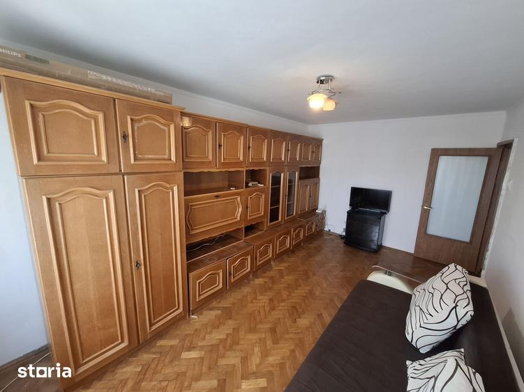 Apartament cu 2 camere decomandat în Viile Noi