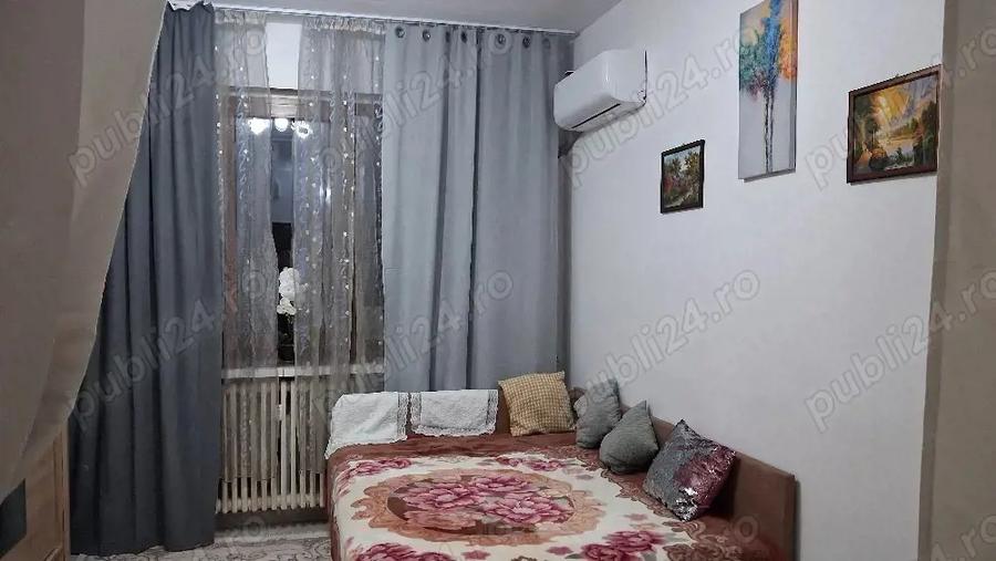 Garsonieră semidecomandată în Far