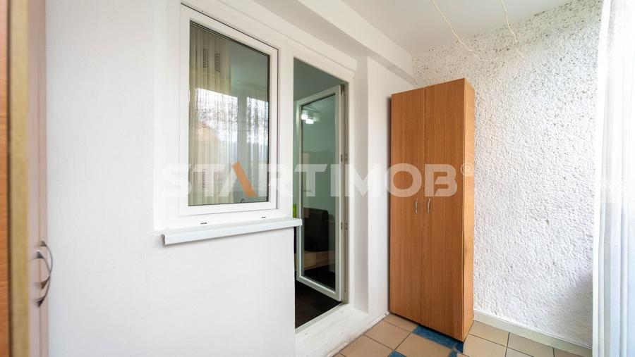 Apartament cu 3 camere semidecomandat, mobilat în Griviței
