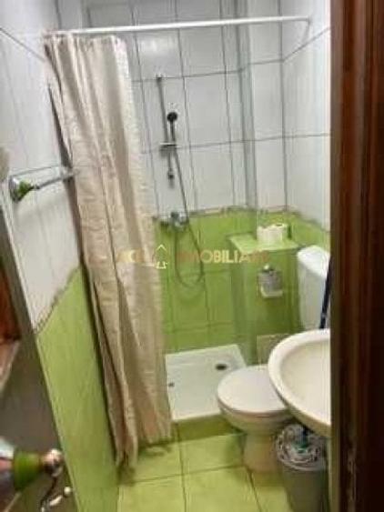 Apartament cu 3 camere decomandat, mobilat în Ștefan cel Mare