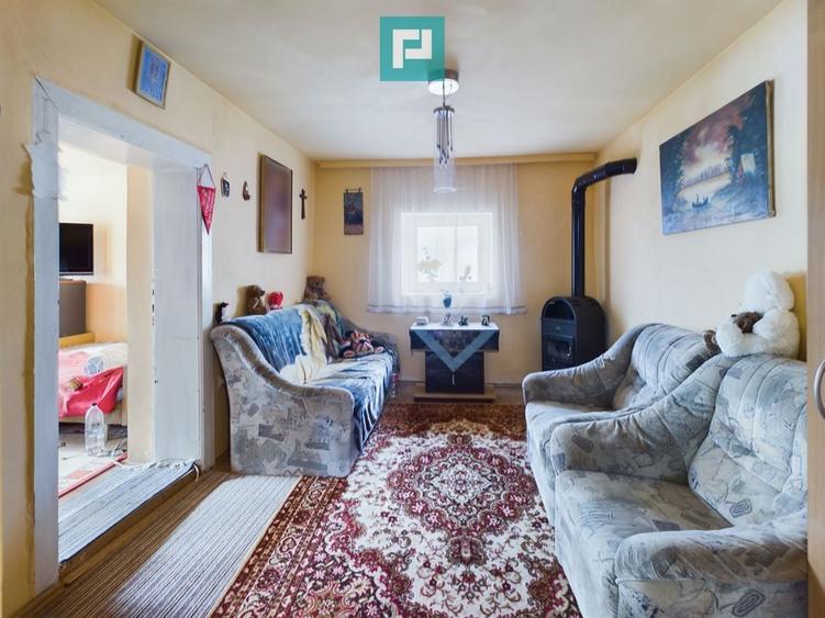 Casă individuală cu 3 camere cu Teren 2622 Mp în Turnu