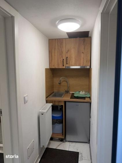 Casă cu 3 camere cu Teren 200 Mp în Central