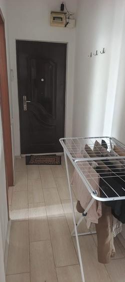 Apartament cu 2 camere semidecomandat în Cumpăna