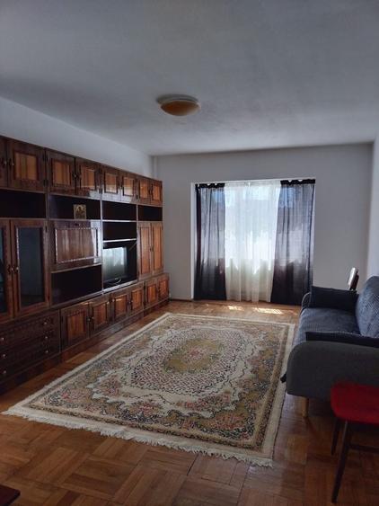Apartament cu 2 camere decomandat în Mazepa 1