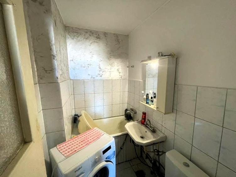 Tatarasi-Liceul Cuza-2 Camere Decomandat-bloc fara risc - 5