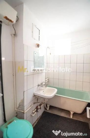 Apartament cu 2 camere decomandat în Mărășești