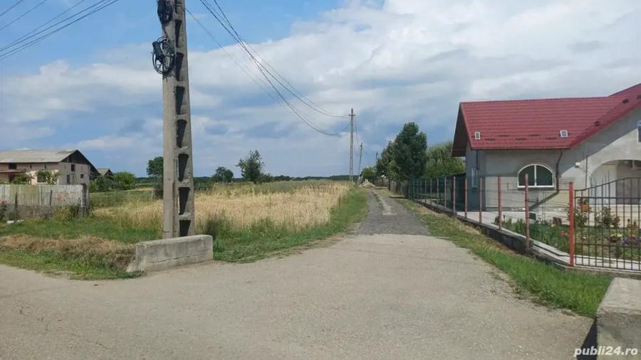 Teren de 3960 mp, în Crucișoara