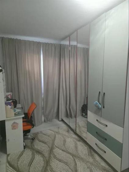 Apartament cu 2 camere nedecomandat în Podu Roș