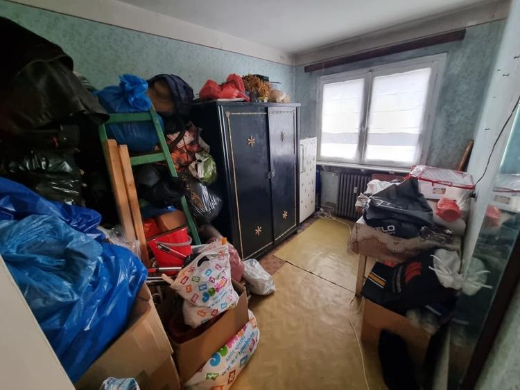 Apartament cu 3 camere semidecomandat în Ultracentral