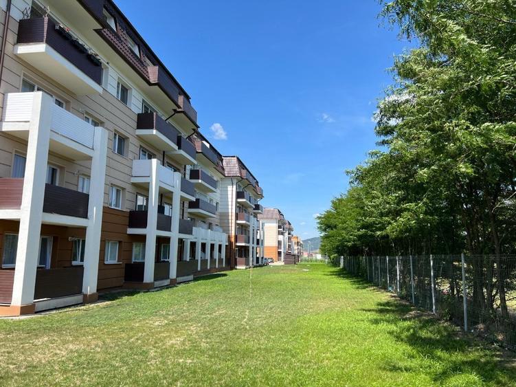 Apartament cu 2 camere decomandat în Sânpetru
