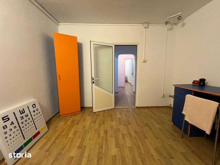Spațiu comercial, de 160 mp, în Central