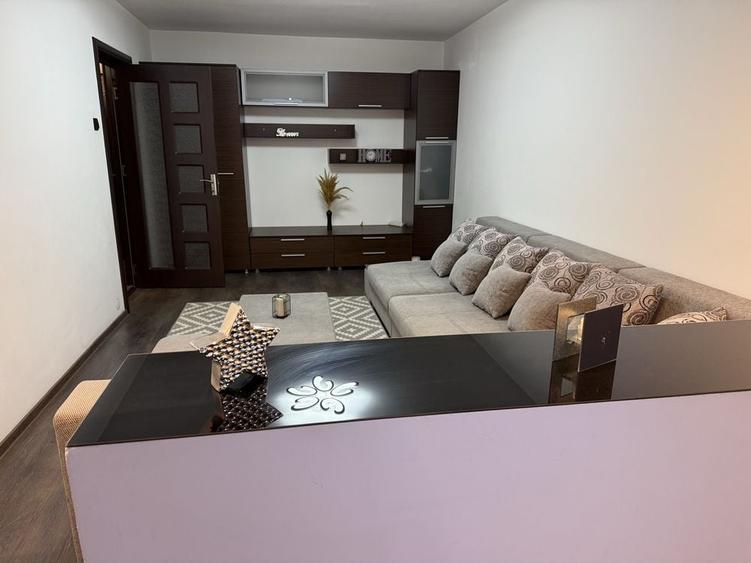 Apartament cu 2 camere decomandat în Brazda lui Novac