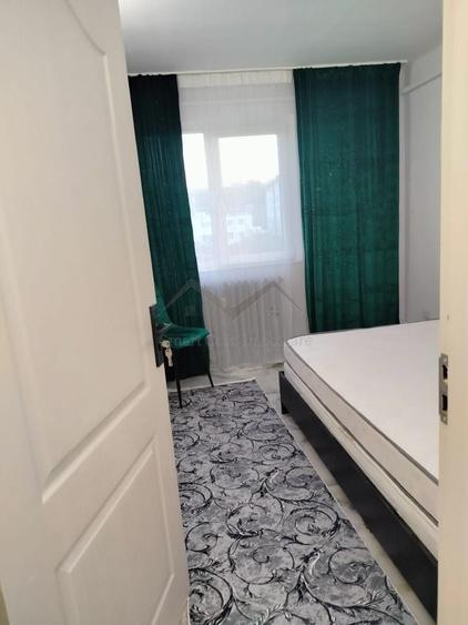 Apartament cu 2 camere circular în Podu Roș