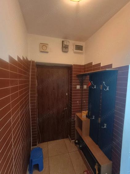 Apartament cu 2 camere semidecomandat în Romană