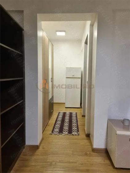 Apartament cu 2 camere semidecomandat, mobilat în Tudor Vladimirescu