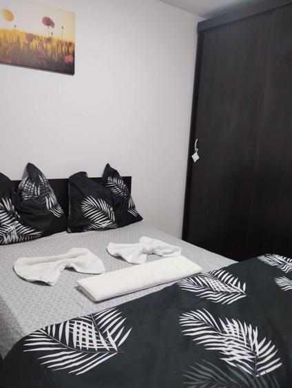 Apartament cu 4 camere decomandat în Valea Rosie