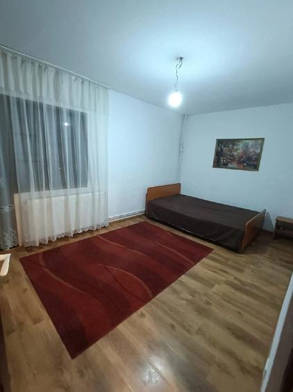 Garsonieră semidecomandată în Central