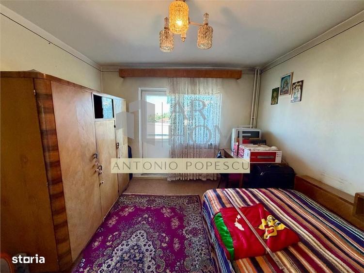 Apartament cu 3 camere decomandat în Cantacuzino
