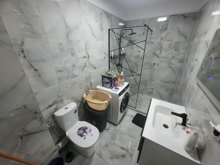 Garsonieră decomandată în Florești