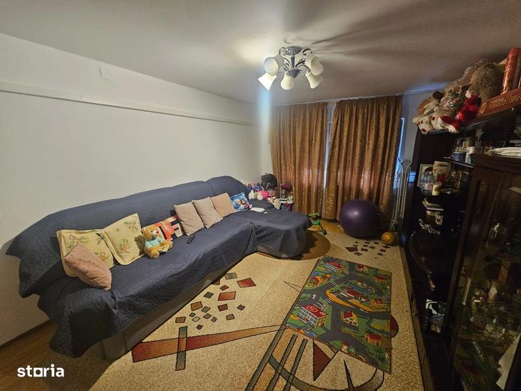 Apartament cu 3 camere de vanzare in Curtea de Arges. - 8