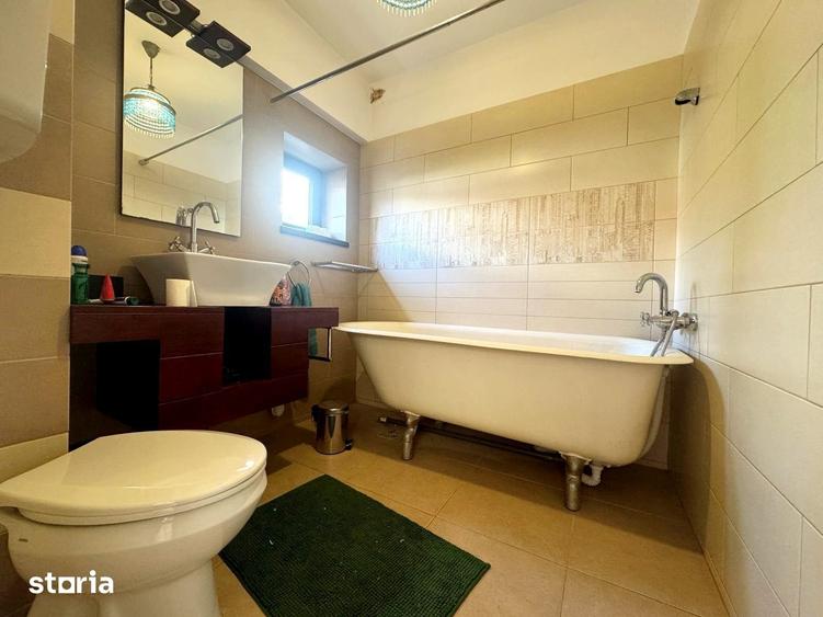 Apartament cu 2 camere, mobilat în Central