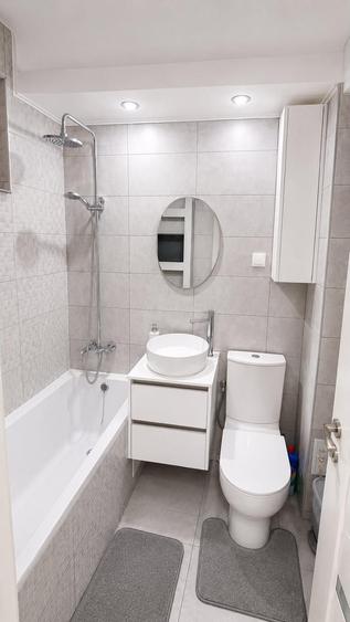 Apartament cu 2 camere decomandat în Tomis Nord