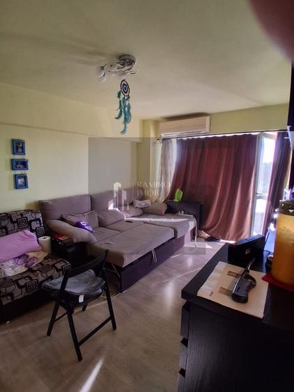 Apartament cu 3 camere semidecomandat în Gorjului — fotografia 3