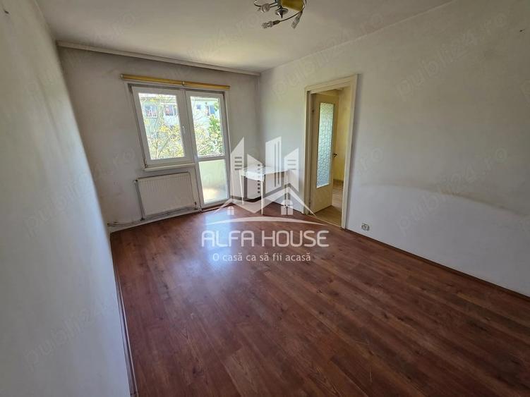 Apartament cu 3 camere nedecomandat în Govândari