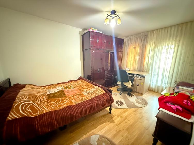 Apartament trei camere - Parter - 80mp - Str. Dinicu Golescu - 2